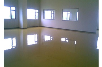 水泥地面環(huán)氧地坪施工后出了問題，究竟是誰的責(zé)任！
