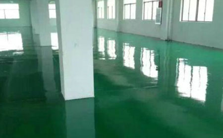 環(huán)氧樹(shù)脂自流平地面的做法與施工注意事項(xiàng)是什么？
