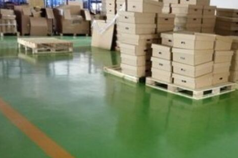 環(huán)氧地坪漆涂料為什么要分三層施工？